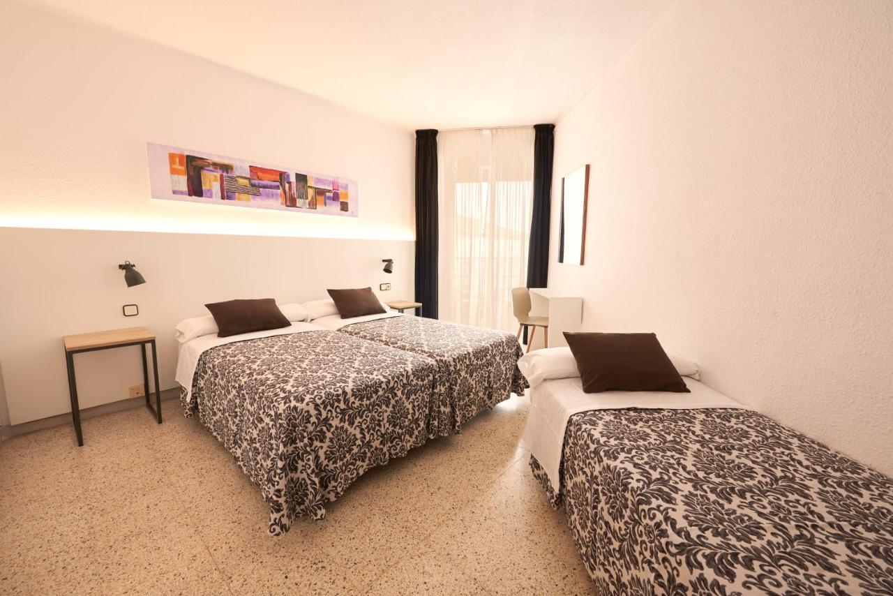 Hotel Miami Calella Dış mekan fotoğraf