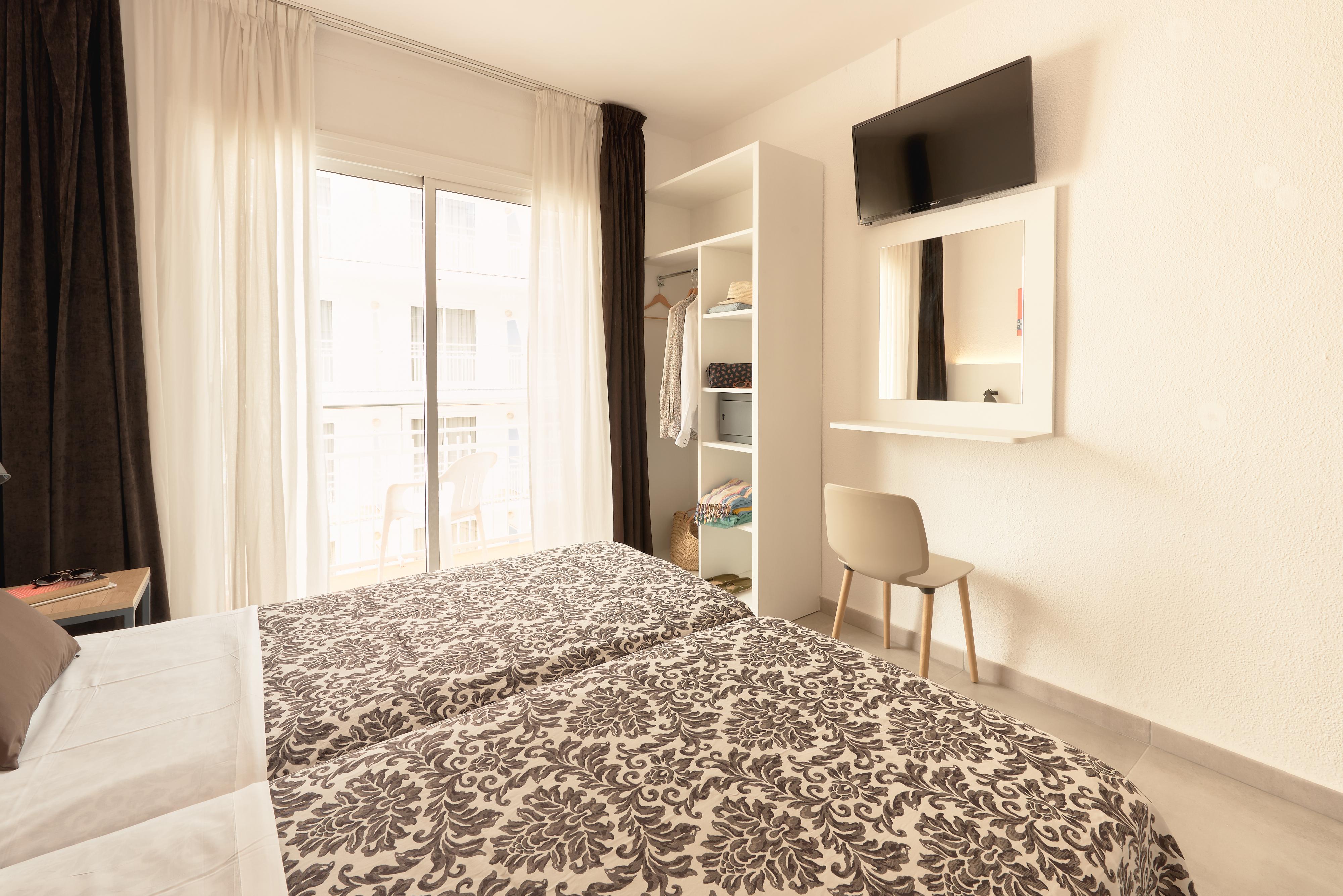 Hotel Miami Calella Dış mekan fotoğraf