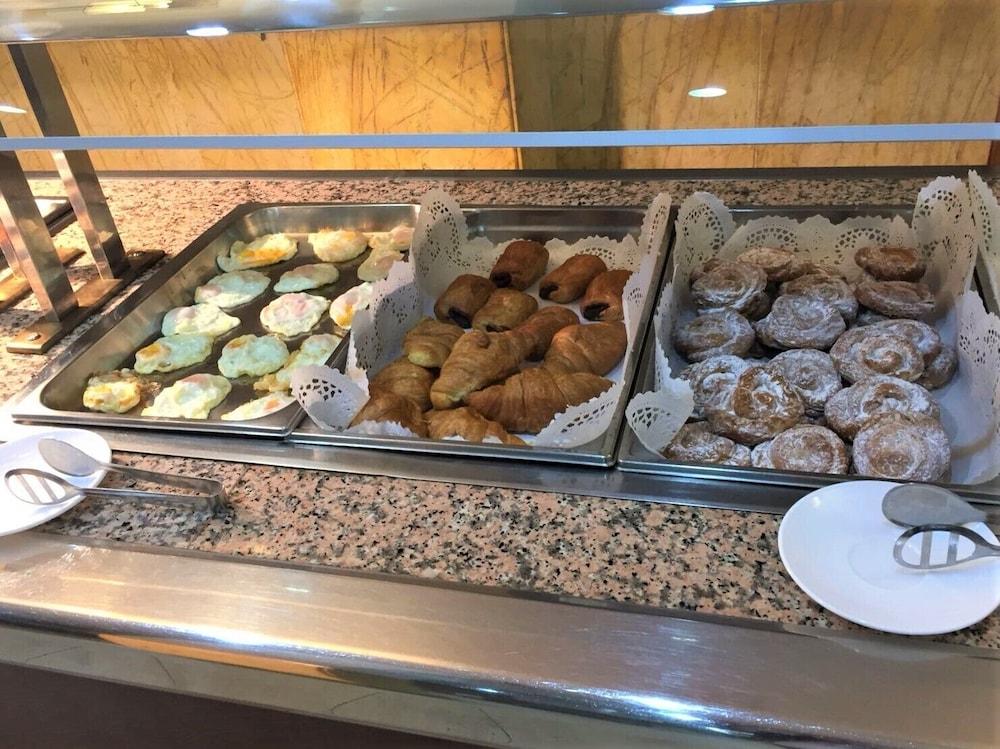 Hotel Miami Calella Dış mekan fotoğraf