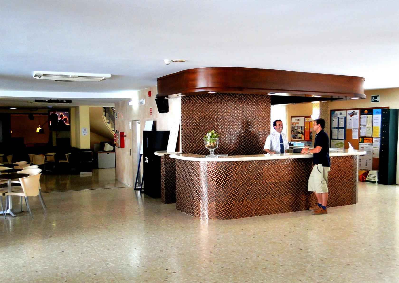 Hotel Miami Calella Dış mekan fotoğraf