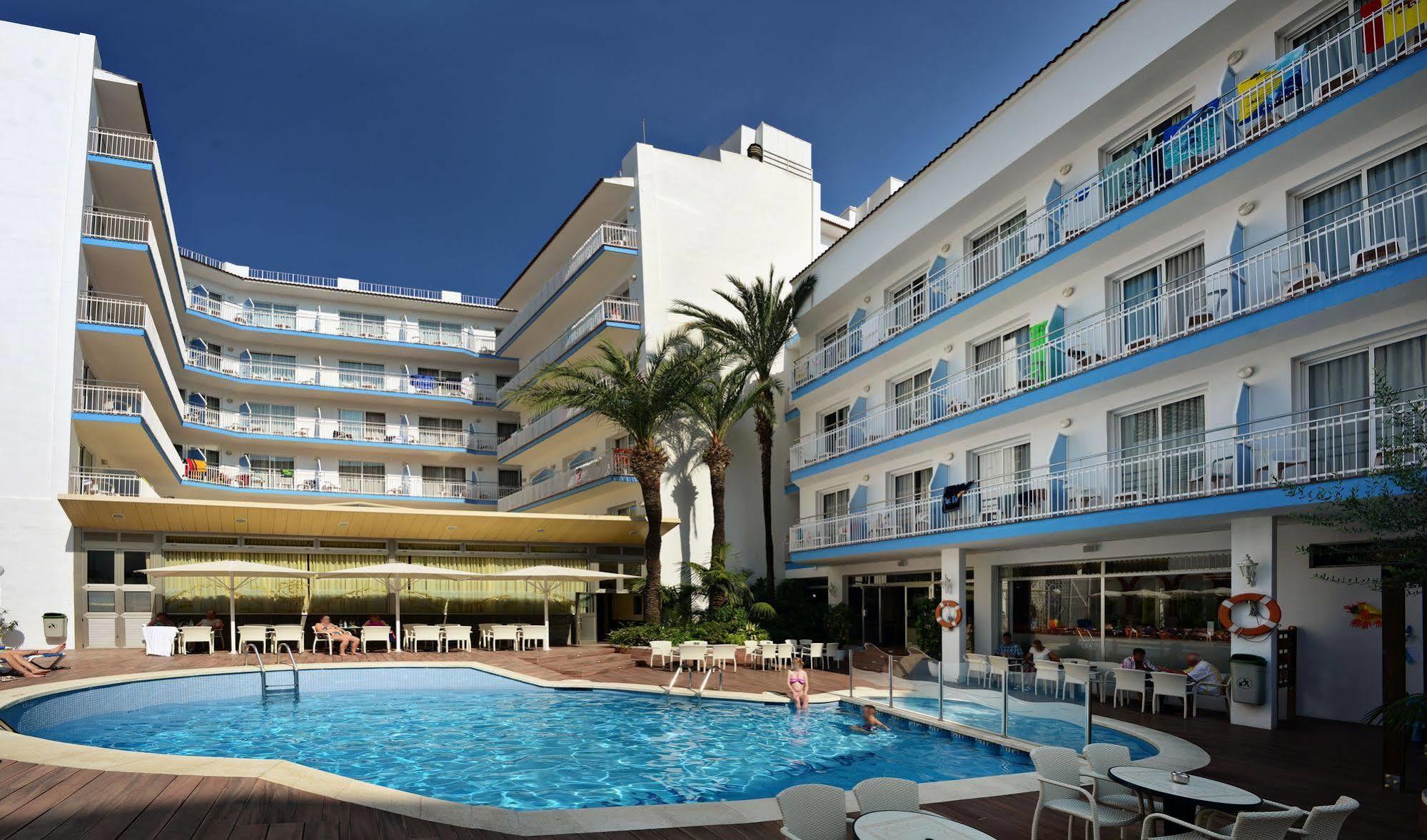 Hotel Miami Calella Dış mekan fotoğraf